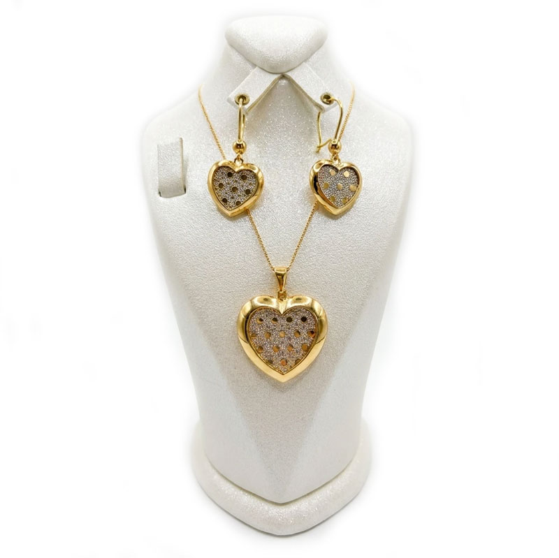 نیمست طلا طرح قلب تراش